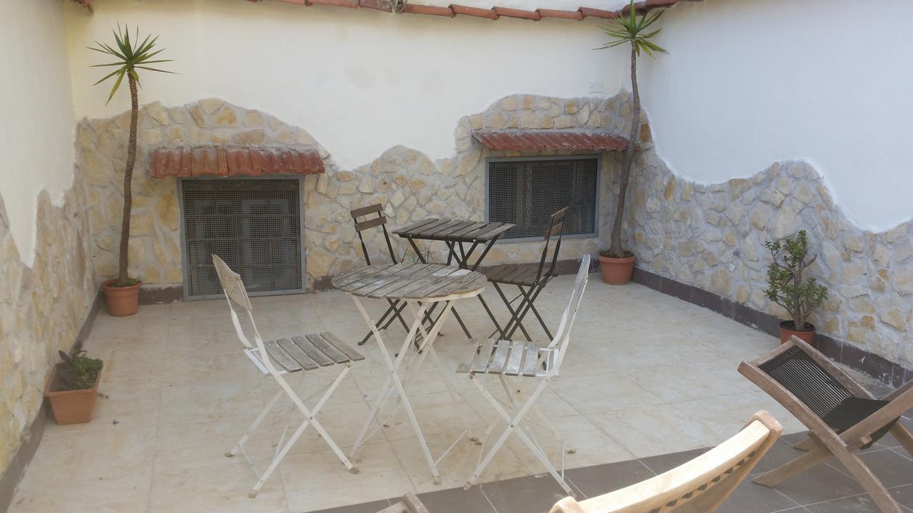 Residenza Il Castello Hotel Napels Buitenkant foto