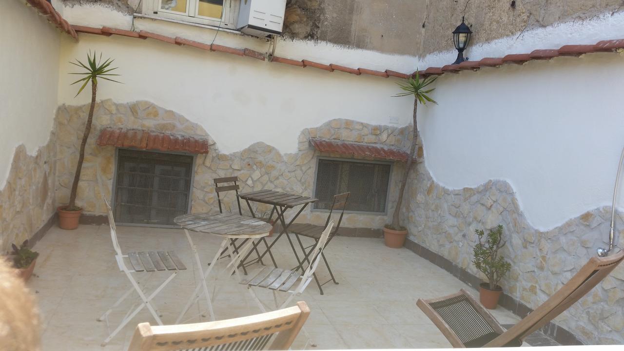 Residenza Il Castello Hotel Napels Buitenkant foto